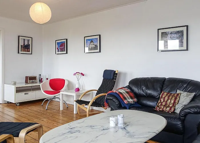 4 Bedroom Stunning In *