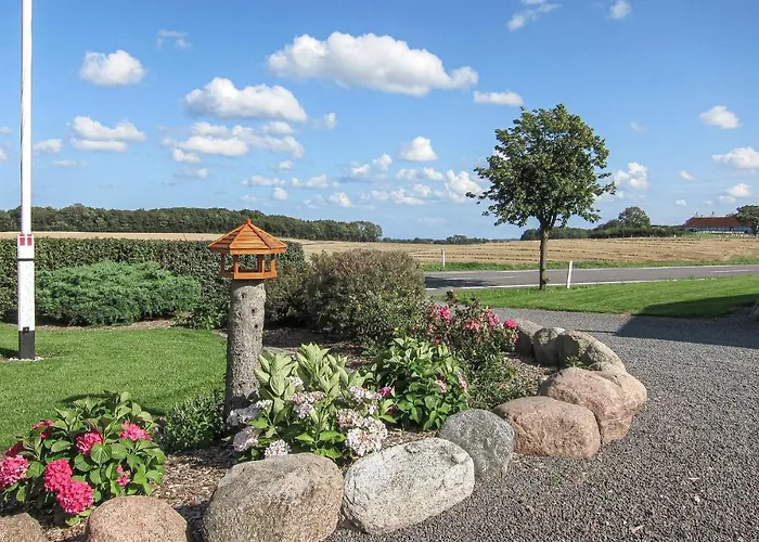 Holiday home 4 Bedroom Stunning In