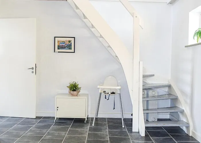 4 Bedroom Stunning In *