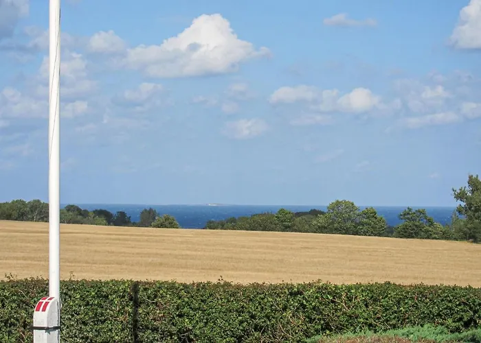 4 Bedroom Stunning In Holiday home *