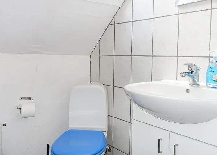 4 Bedroom Stunning In Ferienhaus